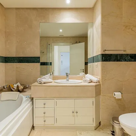 Penthouse Puerto Banus