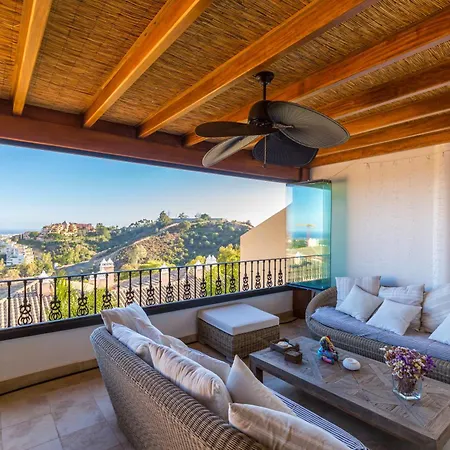 Dom wakacyjny Penthouse Puerto Banus *